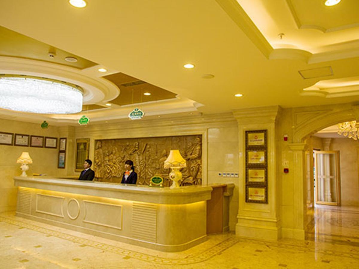 Vienna International Hotel Lhasa Potala Palace Exterior foto