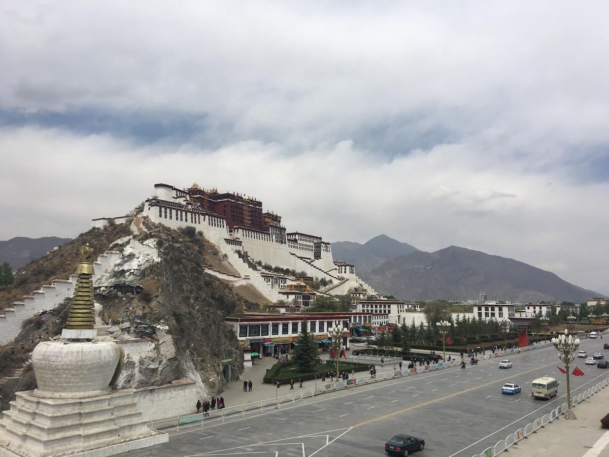 Vienna International Hotel Lhasa Potala Palace Exterior foto